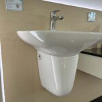 Chậu rửa lavabo treo tường INAX AL-289V (AL289V) (AL-289VFC) men Aqua Ceramic - Ảnh 2
