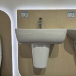 Chậu rửa lavabo treo tường INAX AL-312V (AL312V) (AL-312VFC) men Aqua Ceramic - Ảnh 3