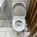Bồn cầu TOTO CS326DE2 2 khối nắp rửa cơ TCW07S - Ảnh 7