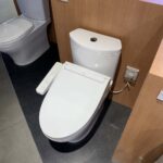 Bồn cầu TOTO CS838CDW17 2 khối nắp điện tử Washlet C2 TCF23460AAA giấu dây - Ảnh 4
