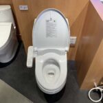 Bồn cầu TOTO CS948DW18 2 khối nắp điện tử TCF23710AAA Washlet C2 cơ bản - Ảnh 6