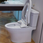 Bồn cầu TOTO CS986GW11 2 khối nắp điện tử Washlet S7 TCF4911Z - Ảnh 8