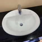Chậu lavabo dương vành INAX L-2395V (L2395V) (L-2395VFC) - Ảnh 4