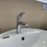 Vòi chậu lavabo nóng lạnh INAX LFV-1402S (LFV1402S) - Ảnh 4