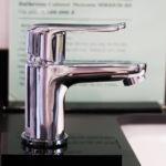 Vòi chậu lavabo nóng lạnh INAX LFV-2012S (LFV2012S) - Ảnh 11