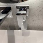 Vòi lavabo nóng lạnh gắn tường GR TOTO TLG02311BB (TLG02311B) - Ảnh 8