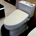 Bồn cầu TOTO CS302DW11 2 khối nắp điện tử Washlet S7 TCF4911Z - Ảnh 2
