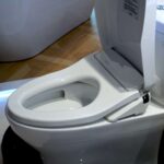 Bồn cầu TOTO CS769DRW11 2 khối nắp điện tử Washlet S7 TCF4911Z - Ảnh 9